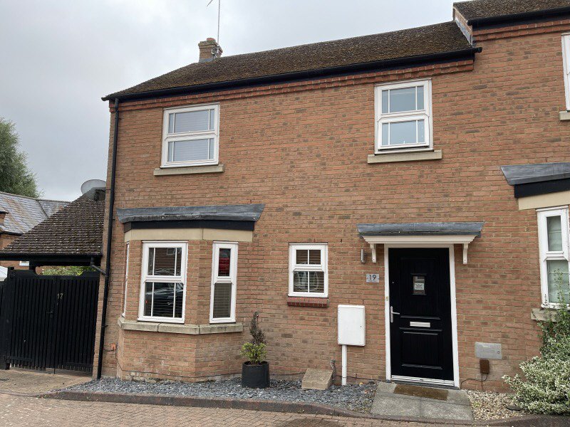 Phelps Road, Bletchley, 