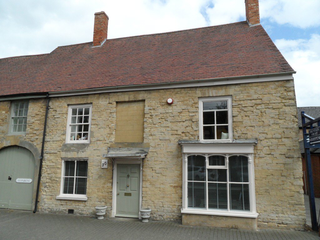 High Street, OLNEY, 